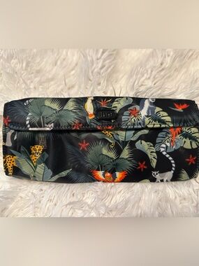 Lug Jungle Animal Tropical Print Magnetic Clutch Organizer Travel Bag Black
